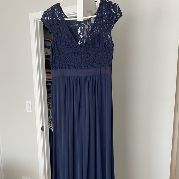 Adrianna Papell Lace Chiffon Dress - Picture 3 of 6